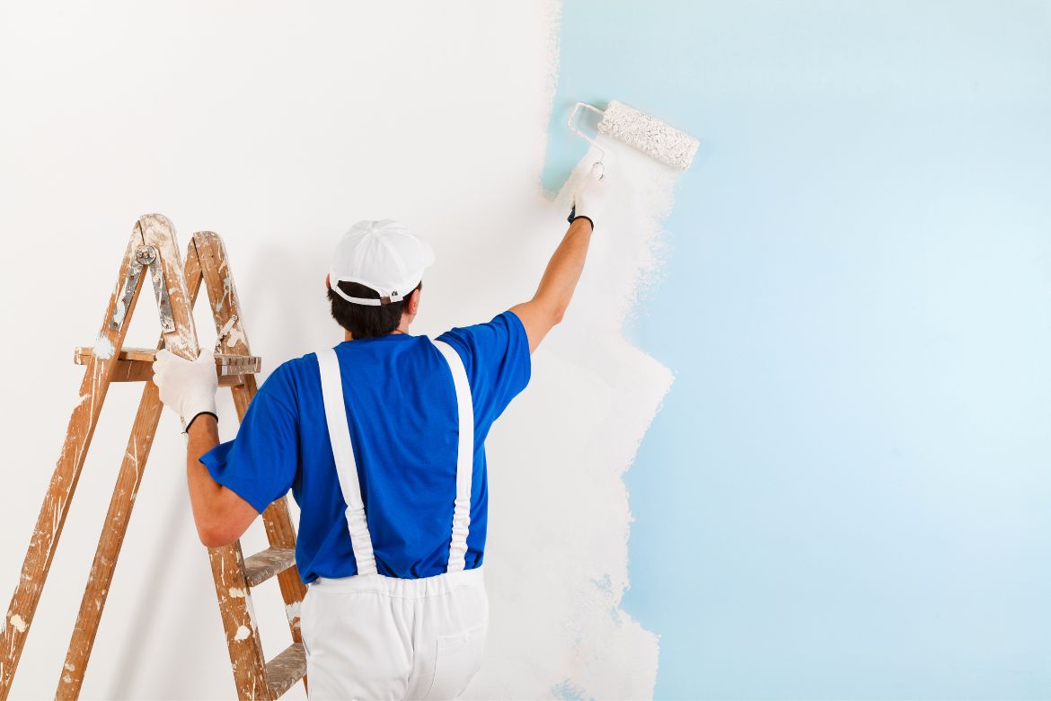 Top Reasons Why Using a Licensed Painter is Essential for Your Home's Look and Feel